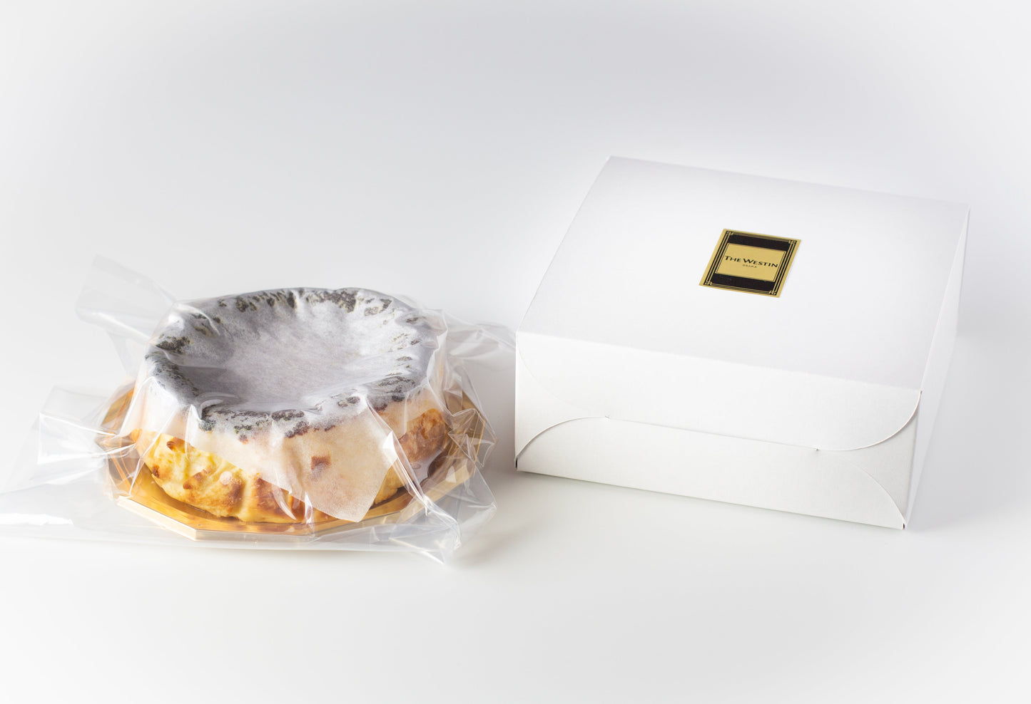 バスクチーズケーキ（4号/直径約12cm）【冷凍発送】